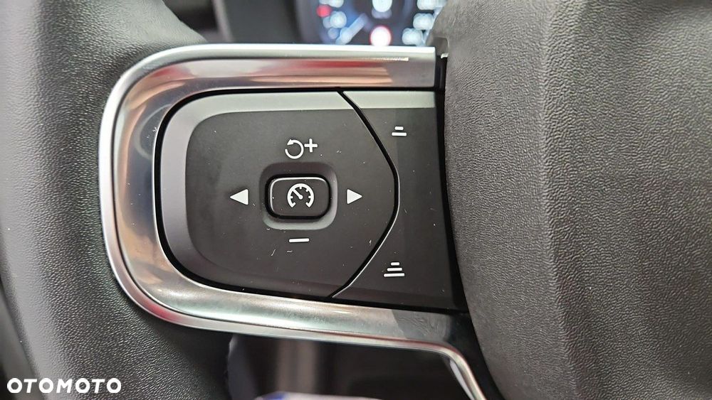 Volvo XC 40 - 16
