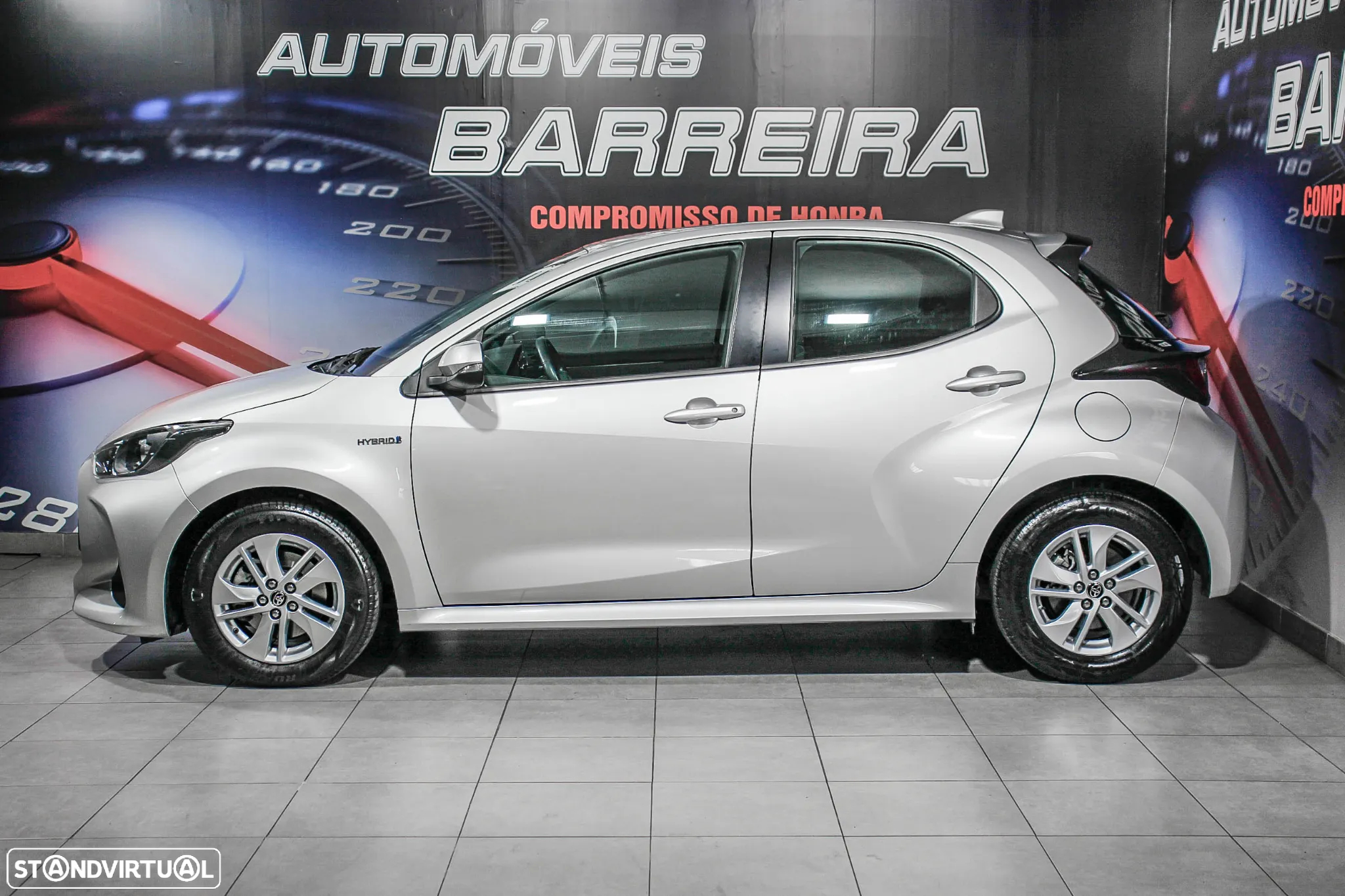 Toyota Yaris 1.5 HDF Comfort Plus - 10