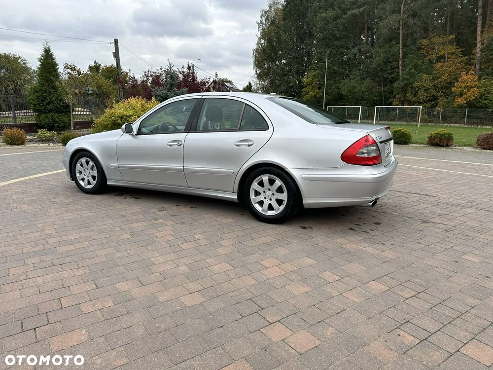 Mercedes-Benz Klasa E - 6