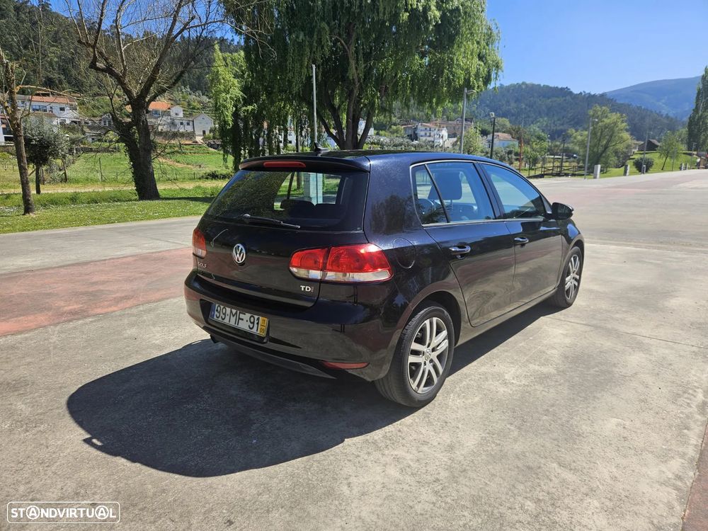 VW Golf 1.6 TDi Confortline - 4