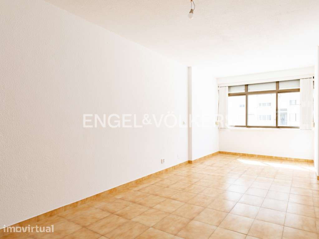 T1+3 Duplex Remodelado na Costa da Caparica - Grande imagem: 2/27
