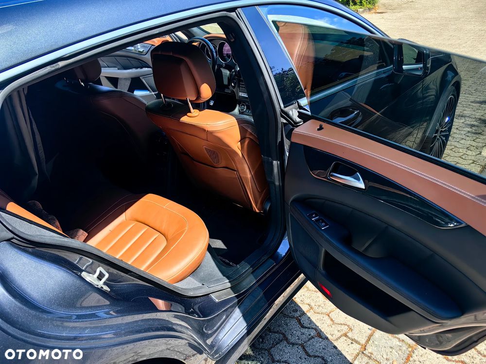 Mercedes-Benz CLS 350 BlueTEC 4Matic 7G-TRONIC - 11