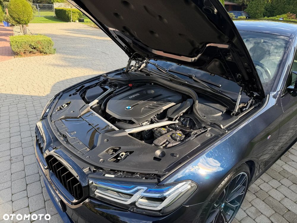 BMW Seria 5 540i xDrive M Sport sport - 17