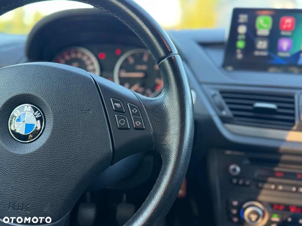 BMW X1 sDrive18d - 22