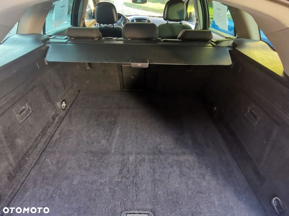 Opel Insignia 2.0 CDTI Sports Tourer - 10