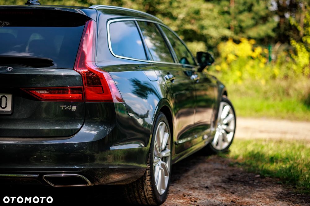 Volvo V90 T4 Inscription - 30
