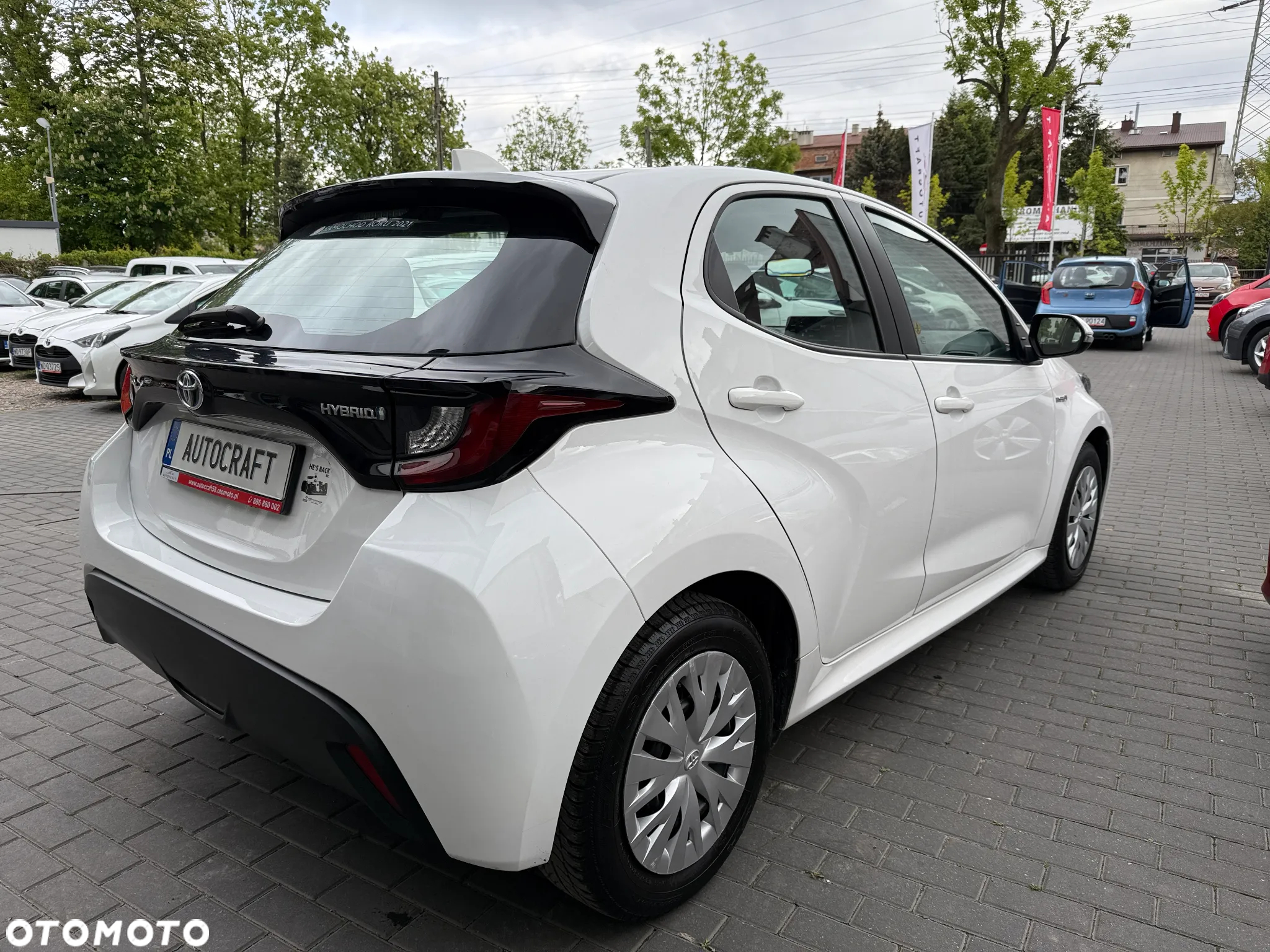 Toyota Yaris Hybrid 1.5 Comfort - 24