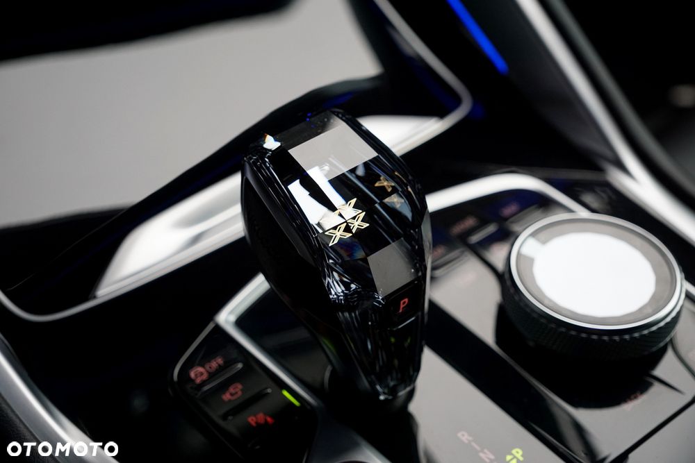 BMW X6 xDrive40d M Sport - 38