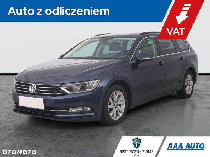 Volkswagen Passat Variant - 2