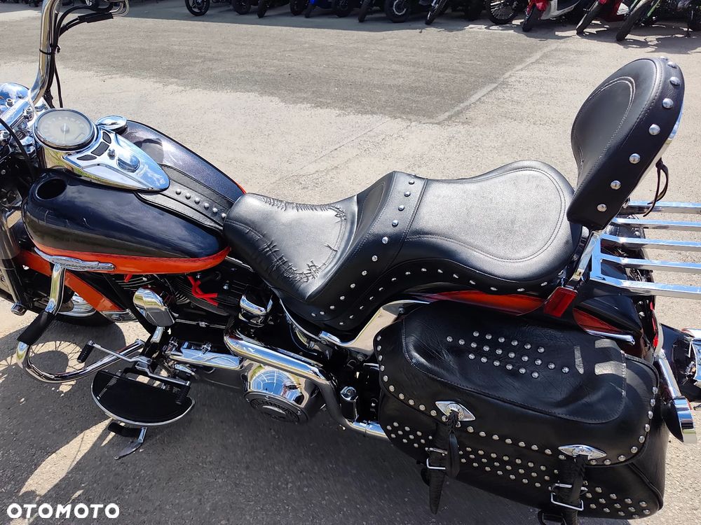 Harley-Davidson Softail Heritage Classic - 23