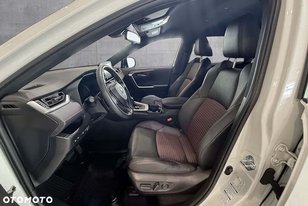 Toyota RAV4 2.5 Plug-In Hybrid GR Sport 4x4 - 18