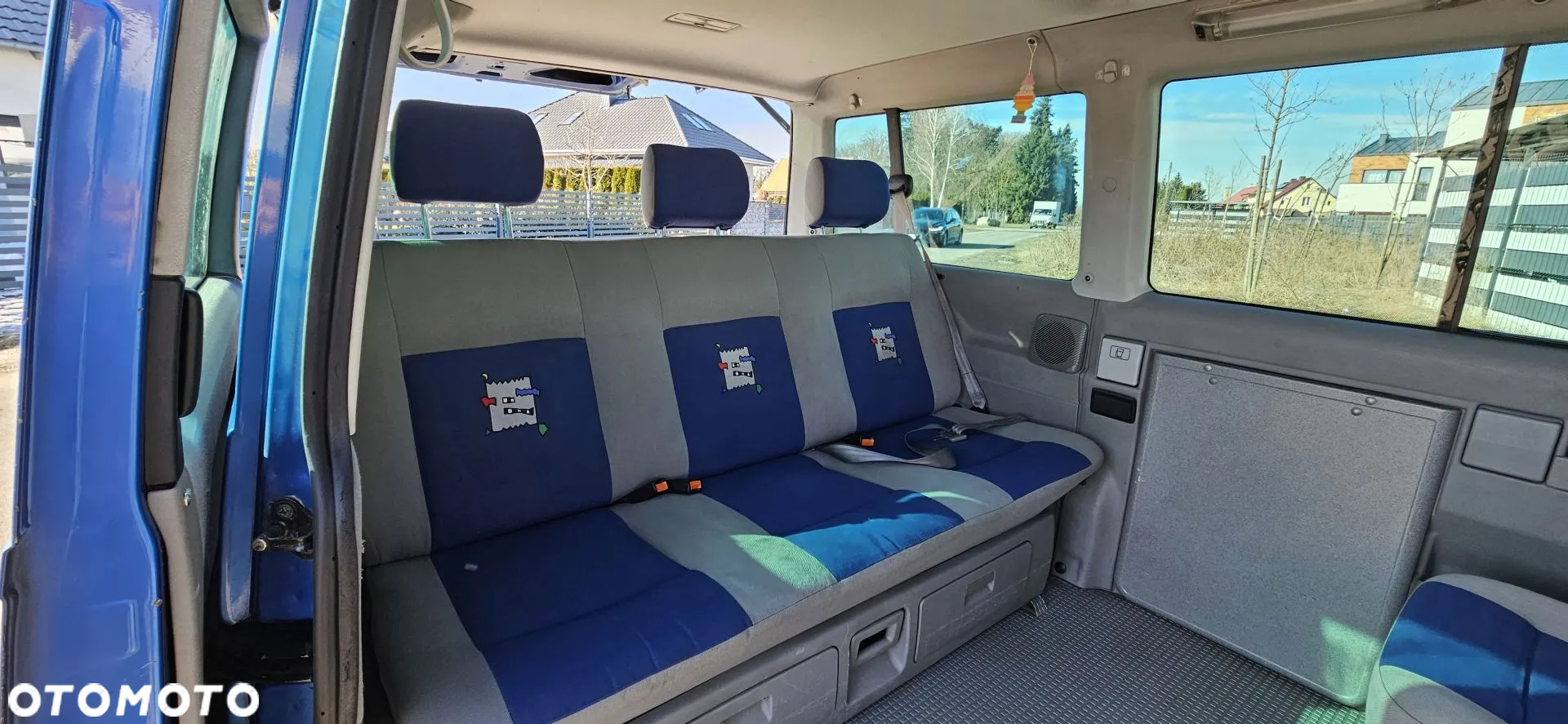 Volkswagen Multivan TDI - 14