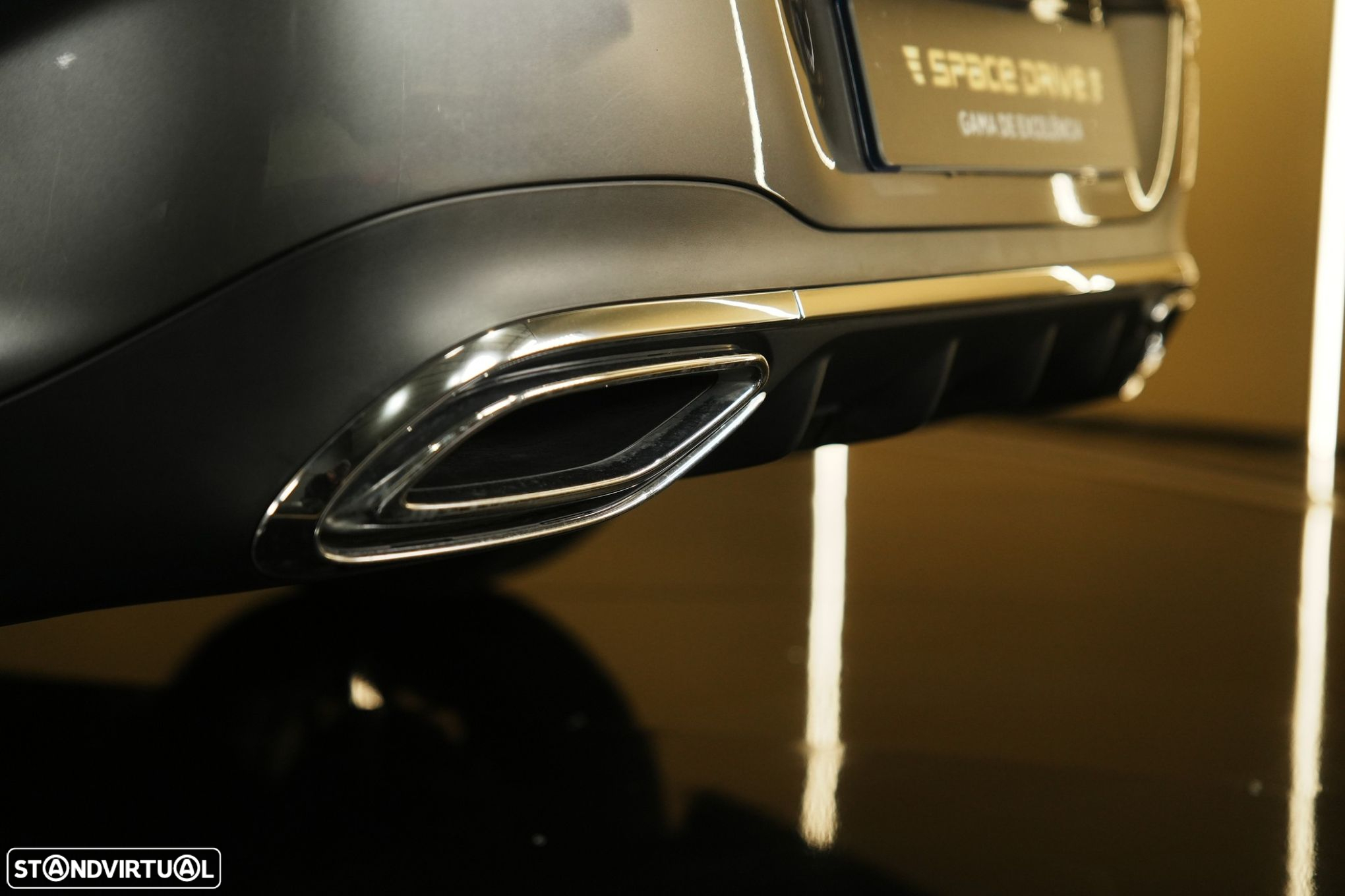 Mercedes-Benz CLA 200 d Shooting Brake AMG Line Aut. - 11