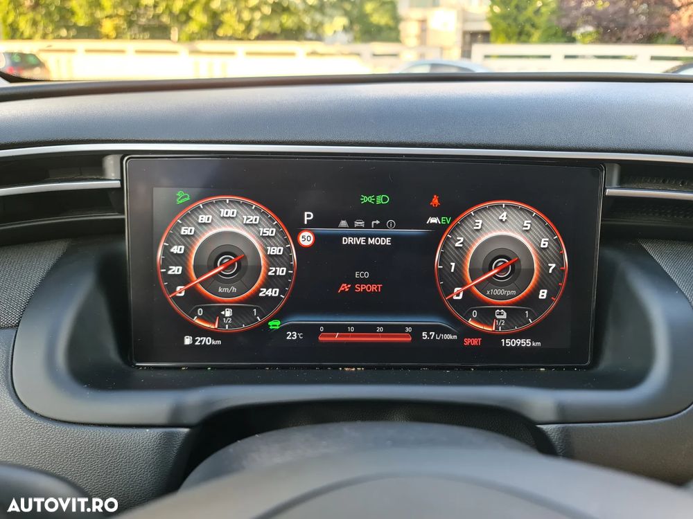 Hyundai Tucson - 12