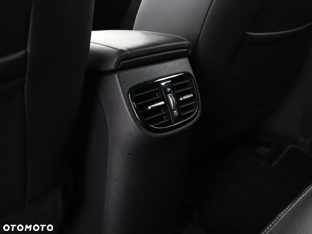 Kia XCeed 1.4 T-GDI OPF DCT7 VISION - 37