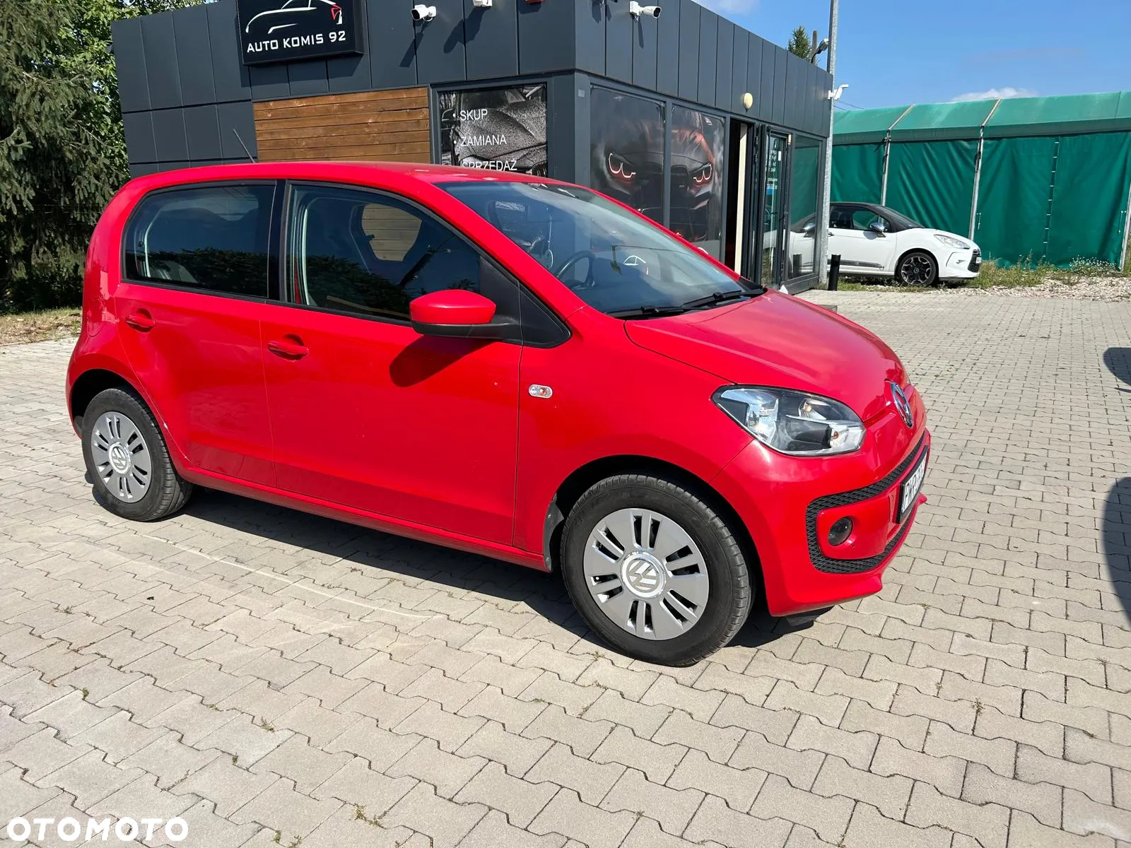Volkswagen up! (BlueMotion Technology) take - 3