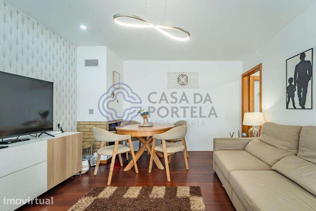 Apartamento T2+1 com terraço em Lavra perto ao mar - Grande imagem: 5/22