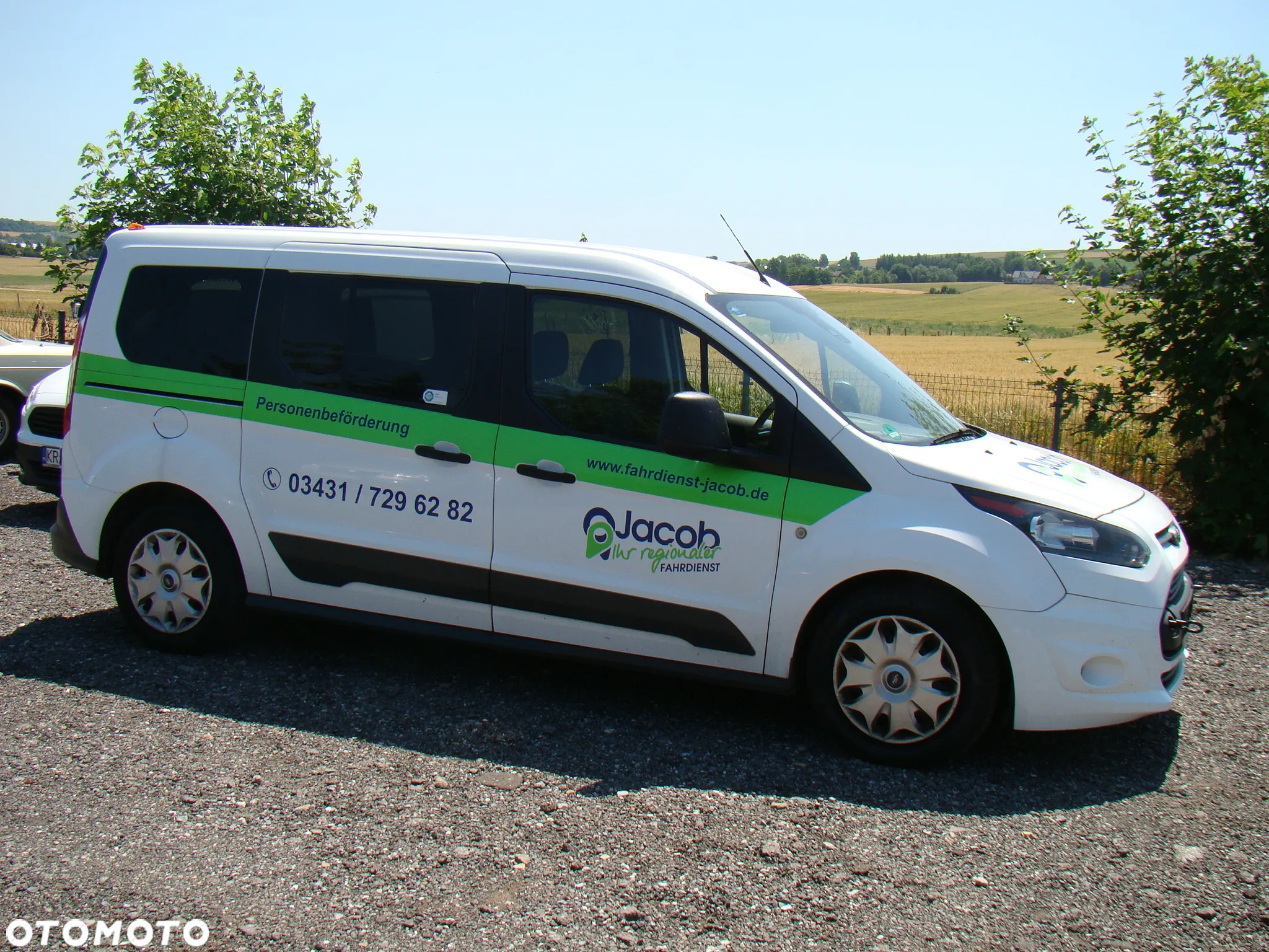 Ford Transit Connect - 13