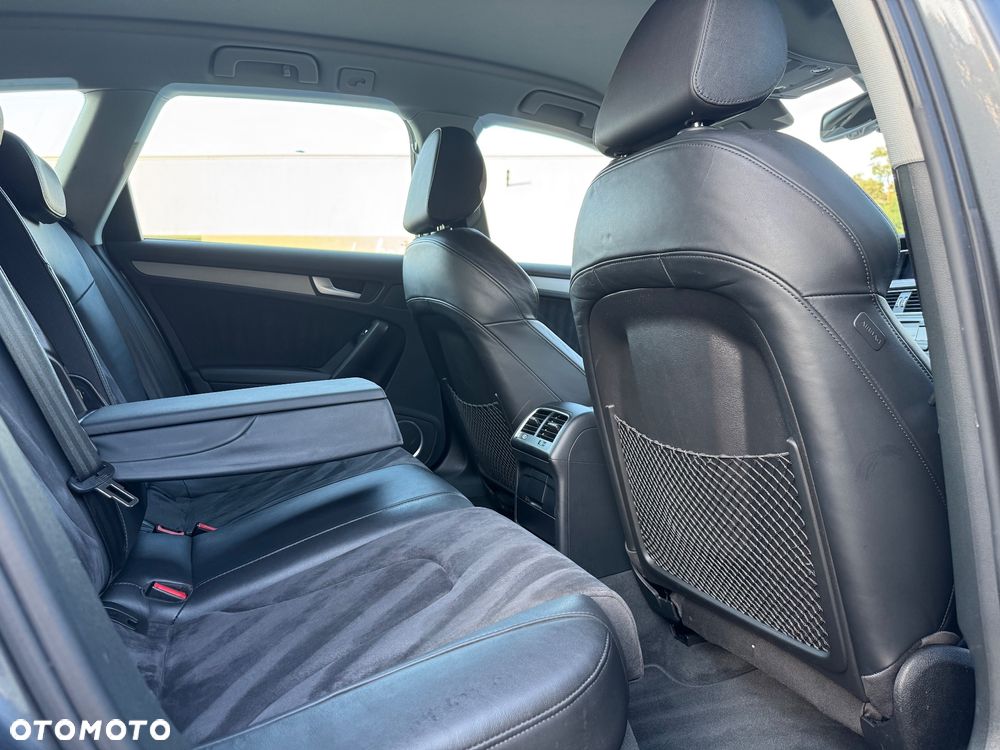 Audi A4 Allroad 2.0 TFSI Quattro - 30