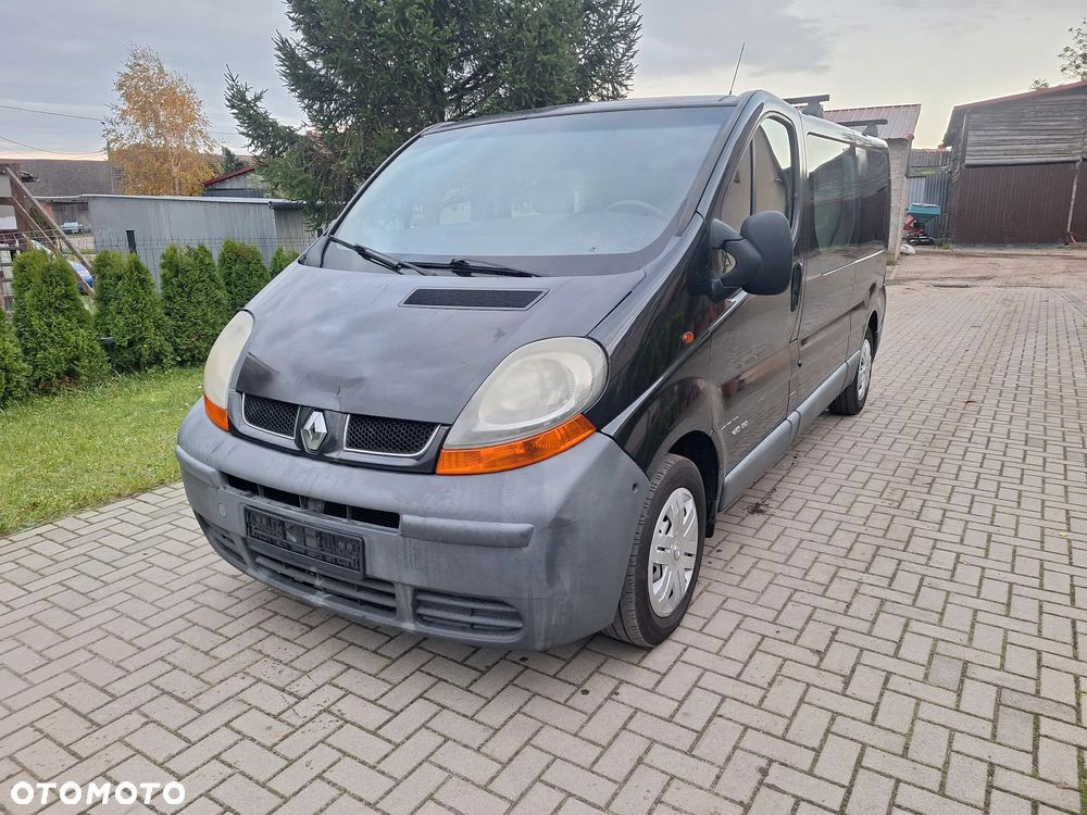 Renault Trafic - 1