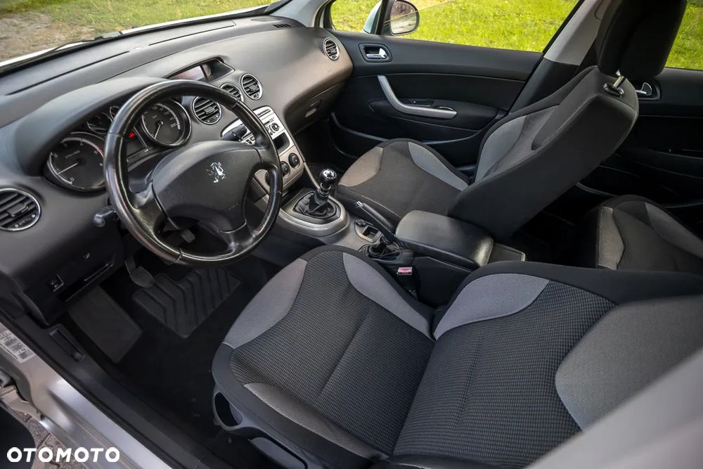 Peugeot 308 - 5