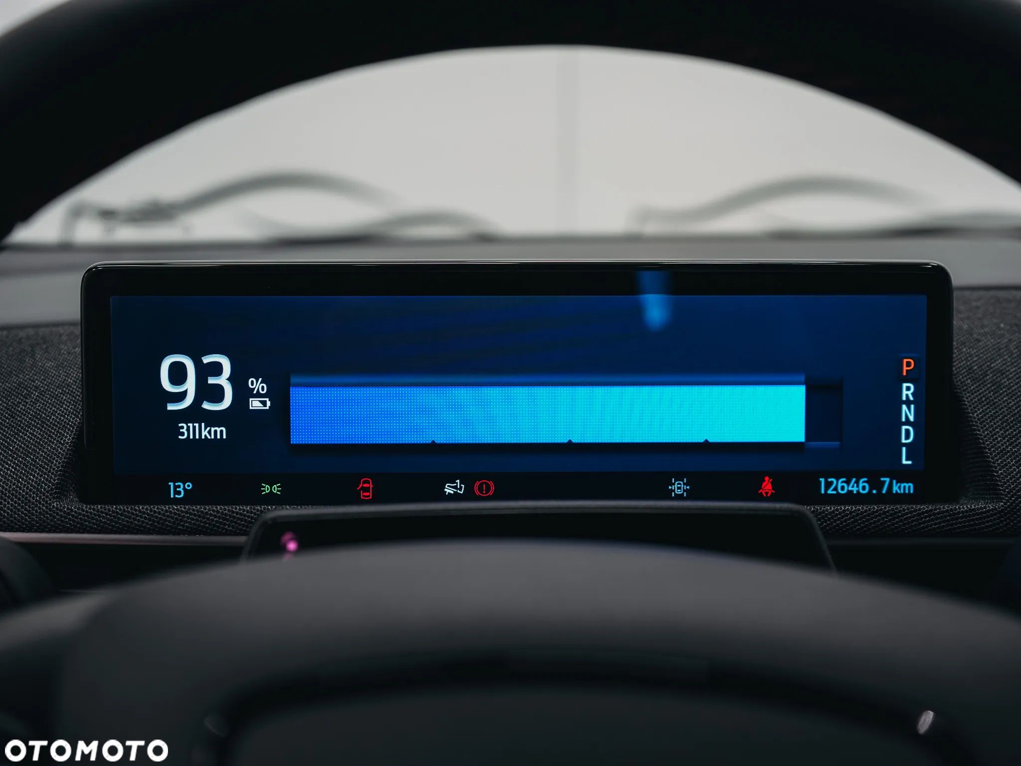 Ford Mustang Mach-E 73 kWh AWD Premium - 25