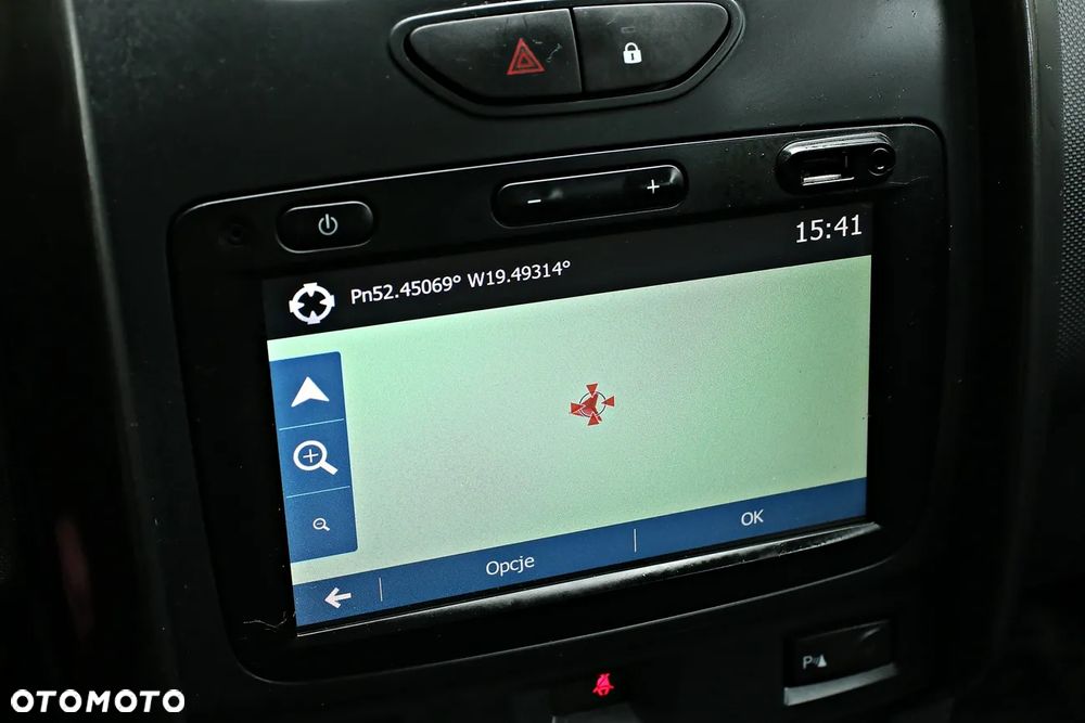 Dacia Duster TCe 125 4x2 Celebration - 35