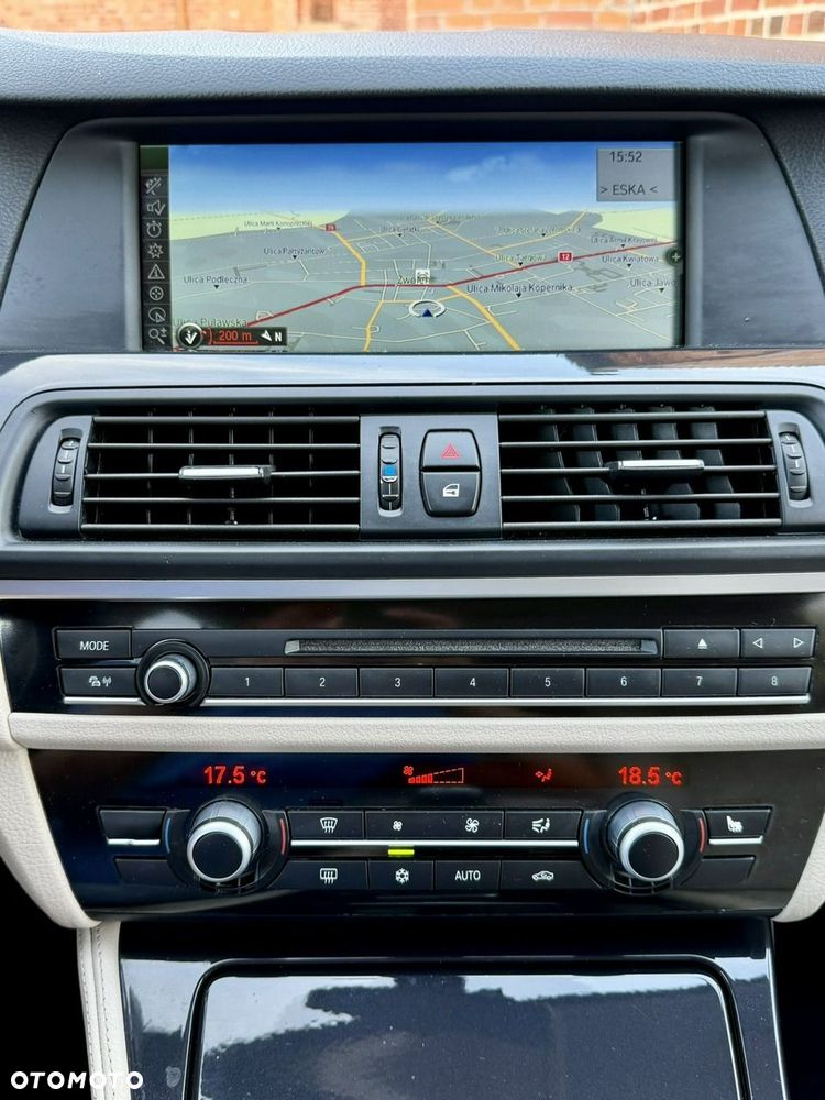BMW Seria 5 520d Luxury Line - 17