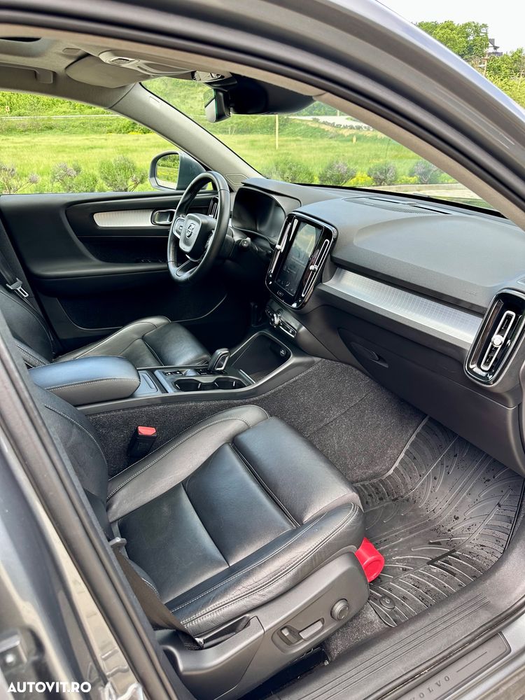 Volvo XC 40 D4 AWD Inscription - 11
