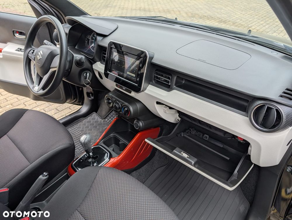Suzuki Ignis - 30