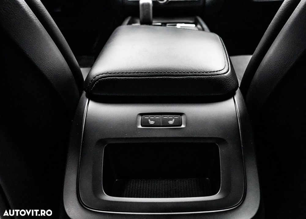 Volvo XC 60 B4 MHEV AT8 AWD Momentum Pro - 22