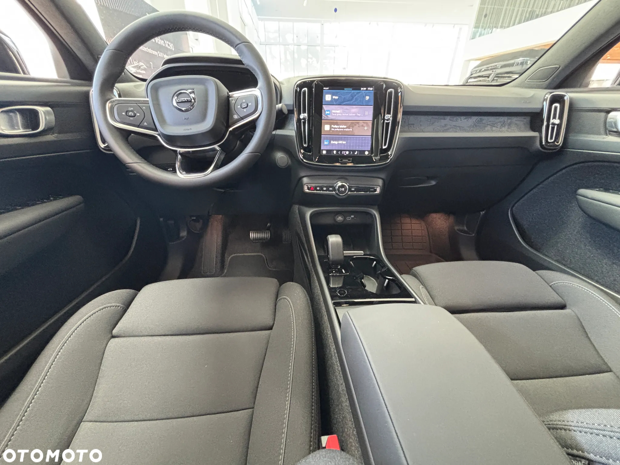 Volvo C40 Recharge Plus - 10