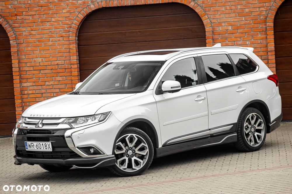 Mitsubishi Outlander 2.2 DID Instyle Navi 4WD - 4