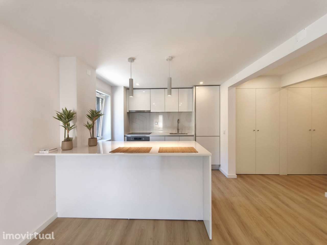 T2 Totalmente Remodelado | Zona Premium – Parque Verde - Coimbra - Grande imagem: 3/23