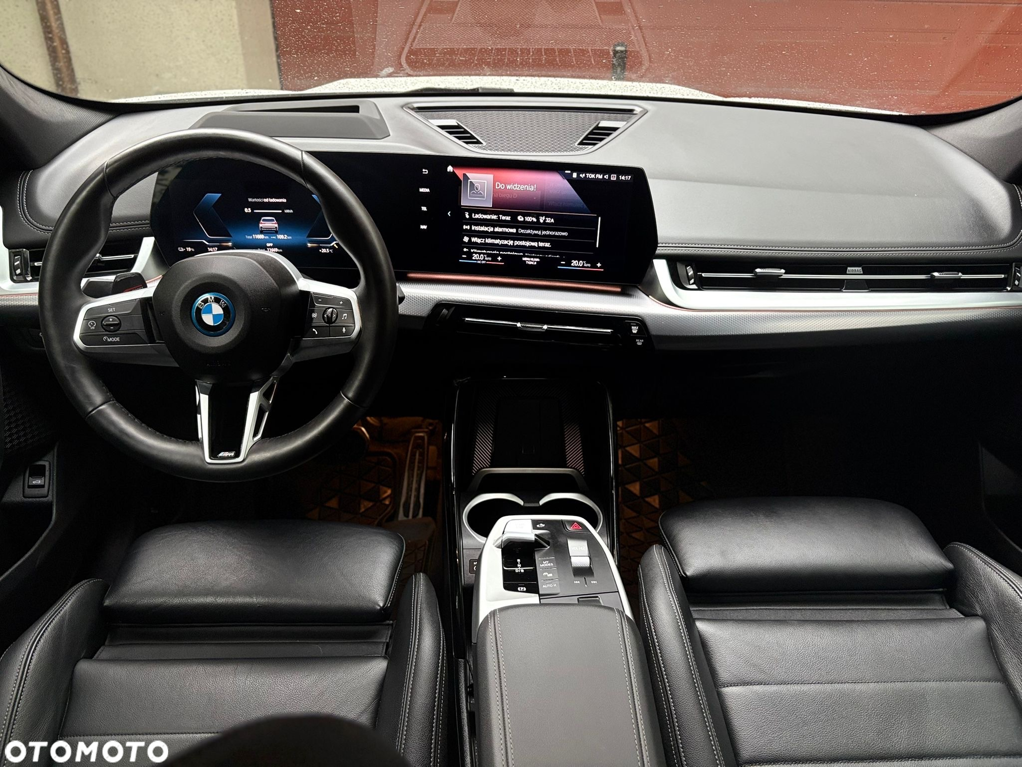 BMW iX1 - 17