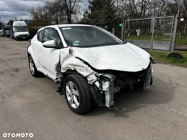 Toyota C-HR 1.8 Hybrid Style
