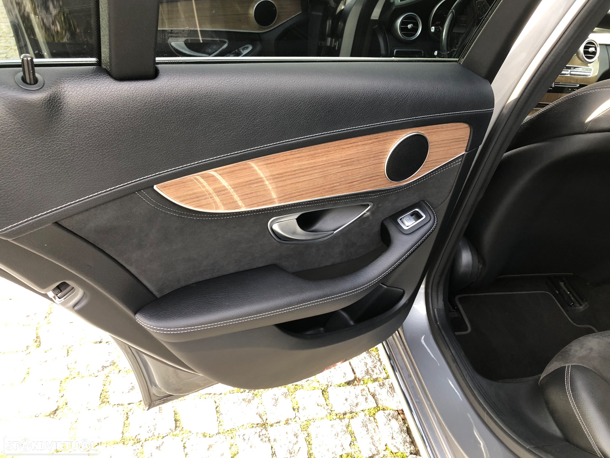 Mercedes-Benz C 220 d - 10