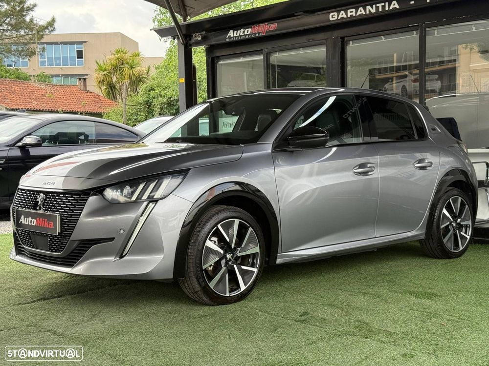 Peugeot e-208 - 13