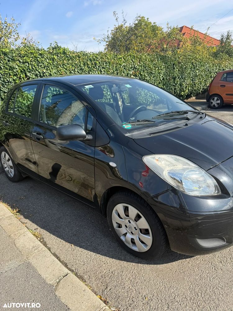 Toyota Yaris - 8