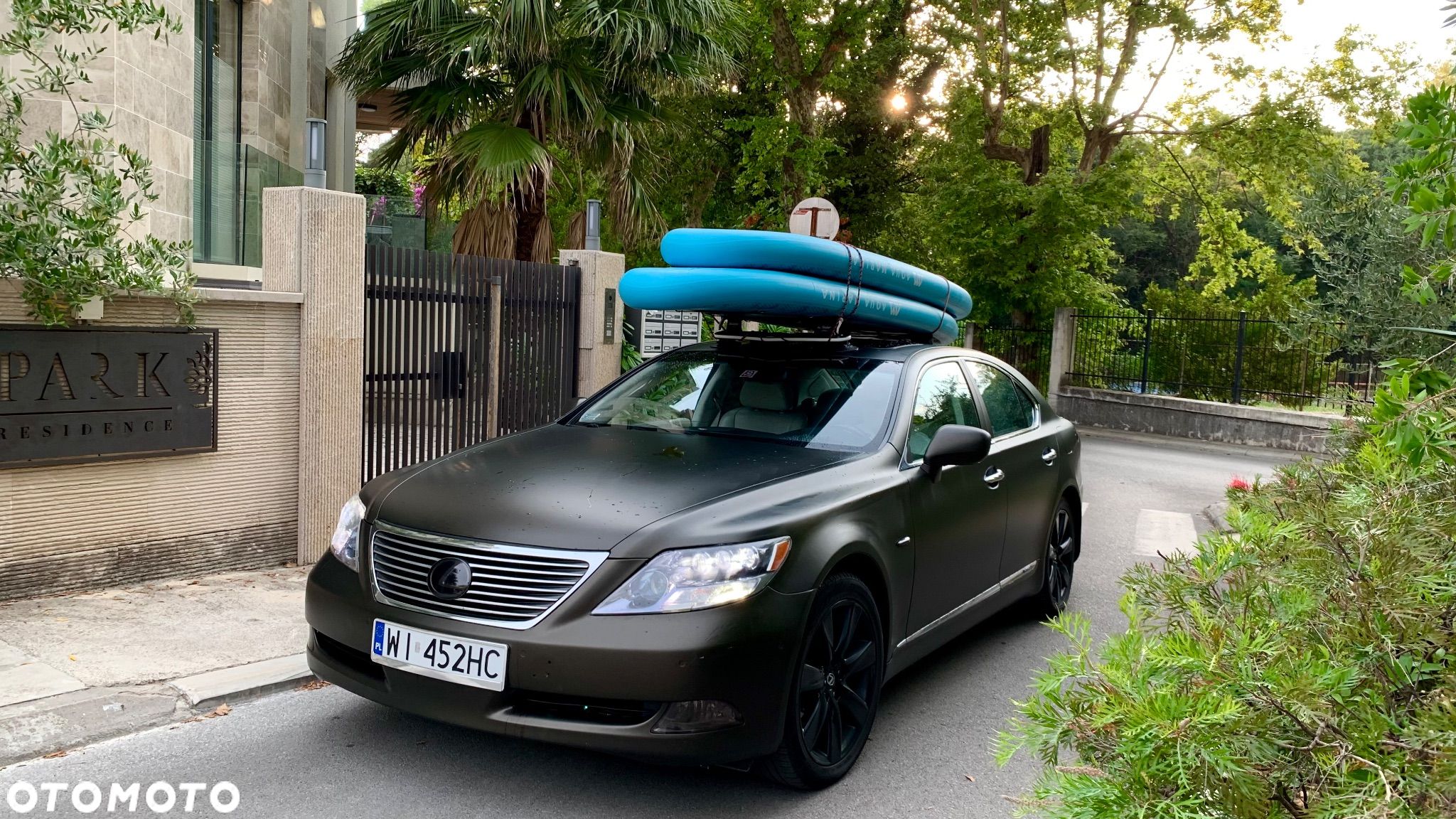 Lexus LS 600h Prestige - 1