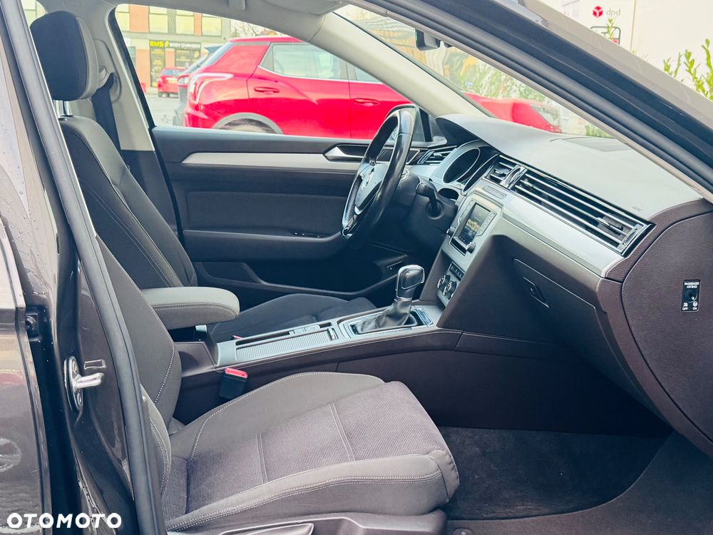 Volkswagen Passat 1.8 TSI BMT Comfortline DSG - 31
