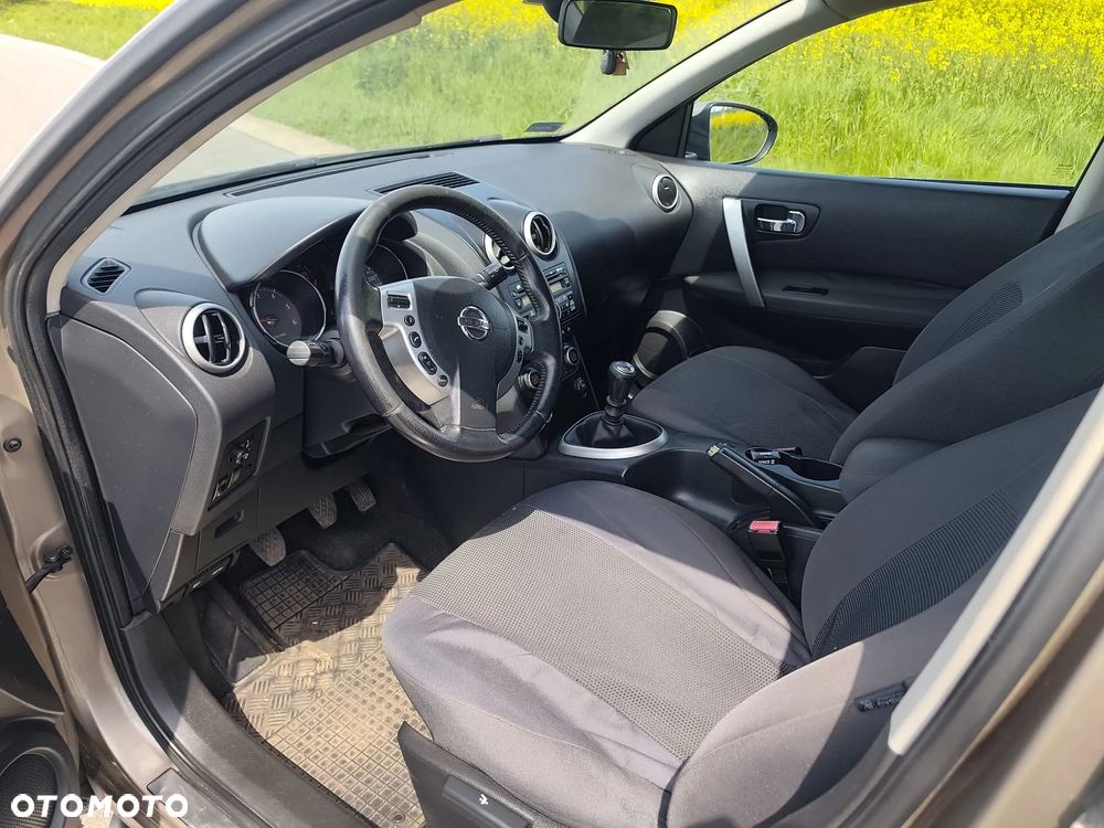 Nissan Qashqai - 7