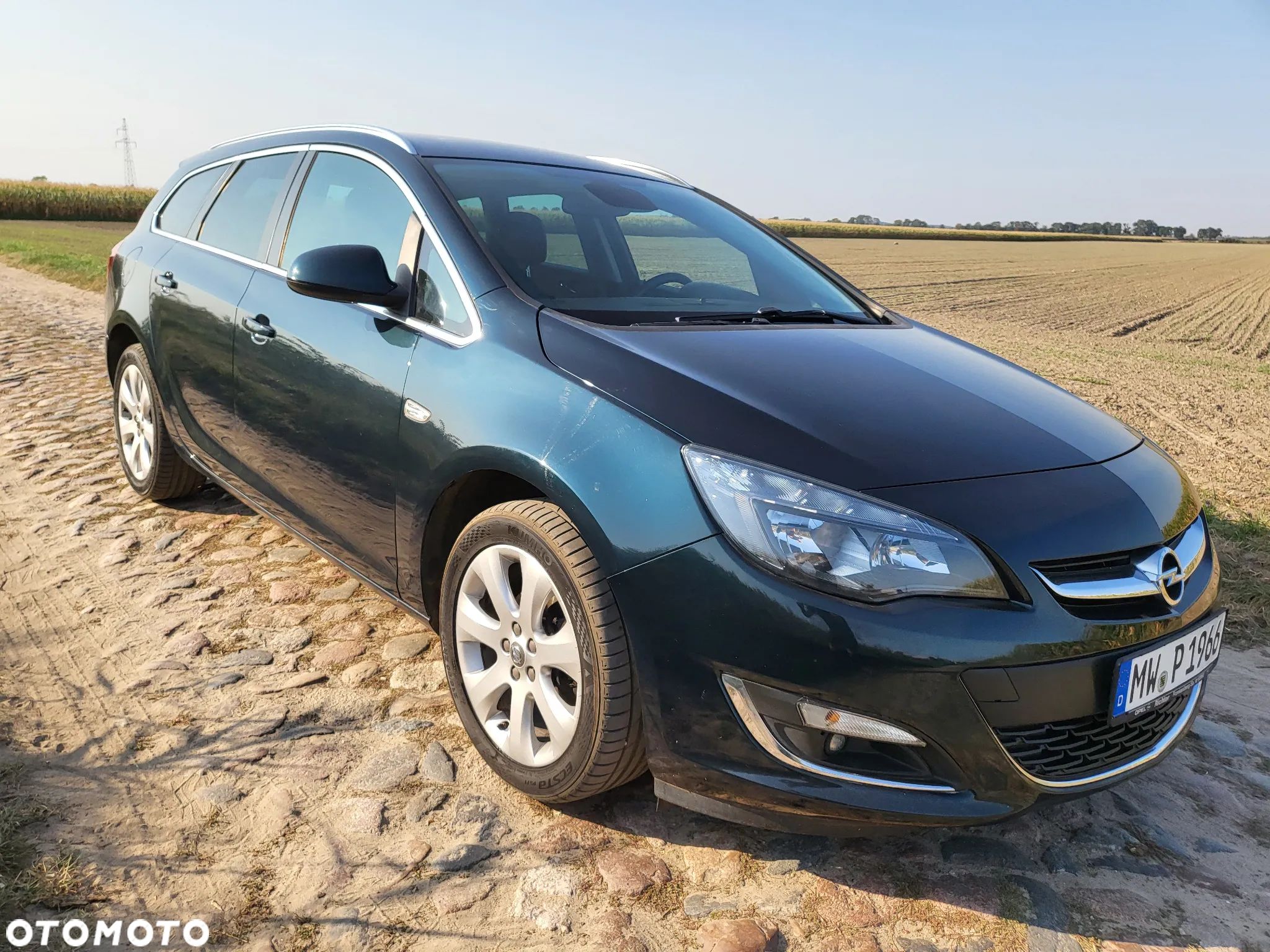 Opel Astra 1.4 Turbo Sports Tourer - 1