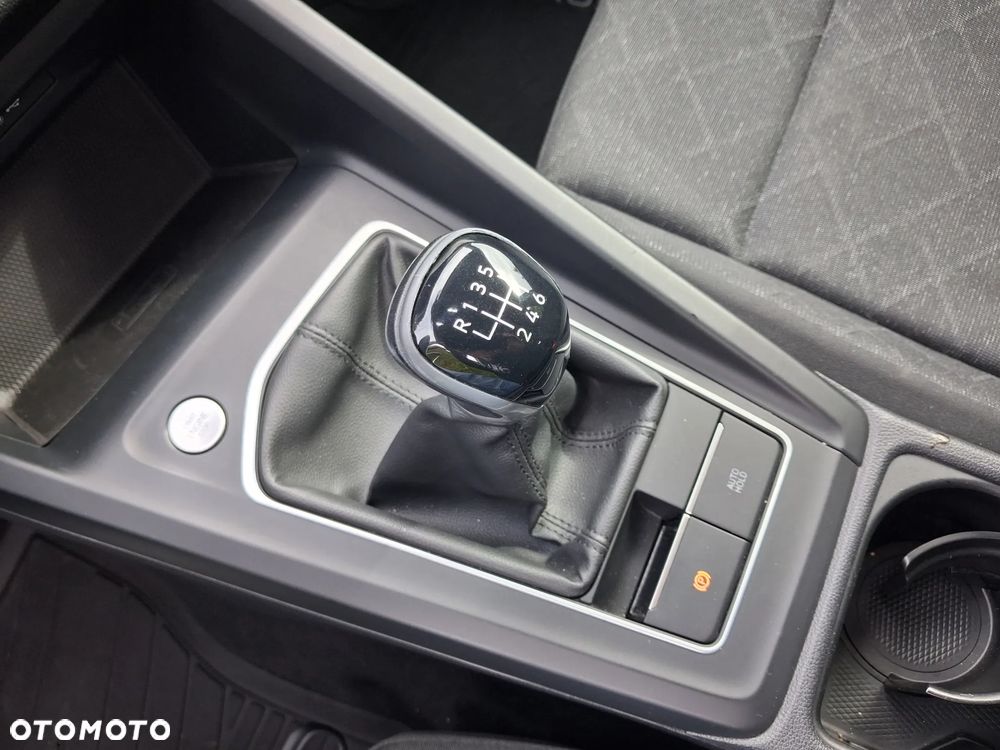 Volkswagen Golf 2.0 TDI Life - 30