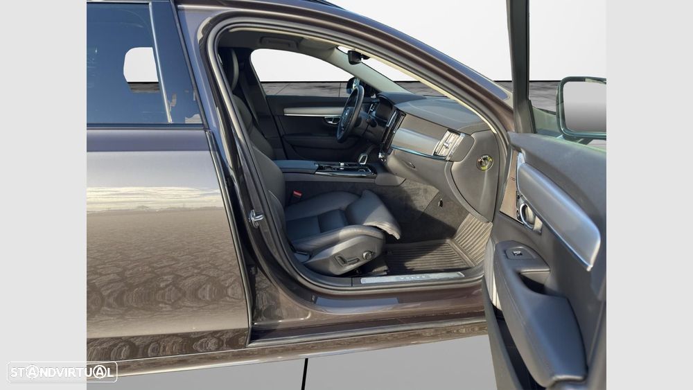 Volvo V90 2.0 T6 PHEV Plus Dark AWD - 15