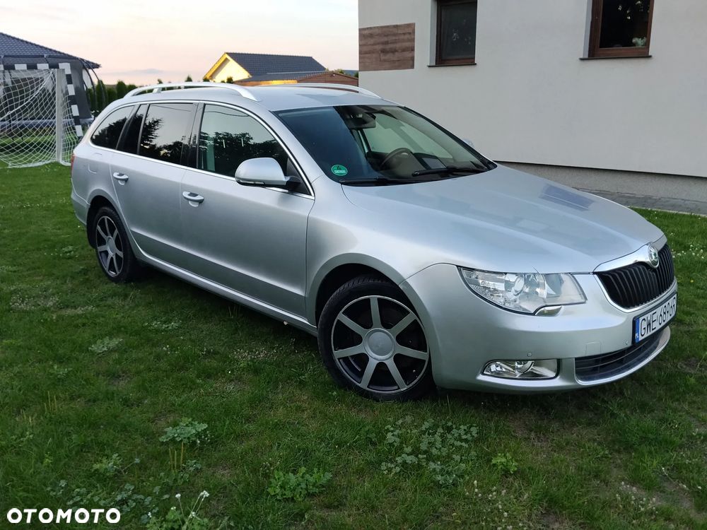 Skoda Superb 1.8 TSI Elegance DSG - 5
