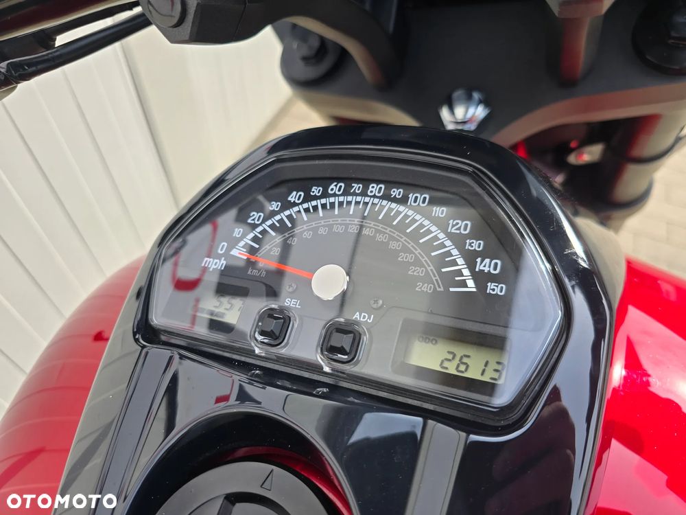 Suzuki Boulevard - 5