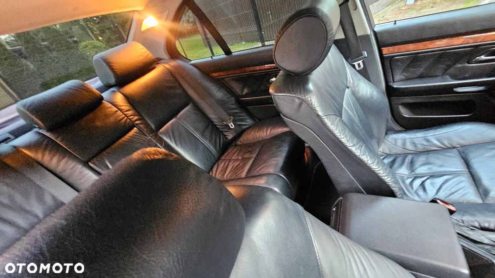 BMW Seria 5 - 32