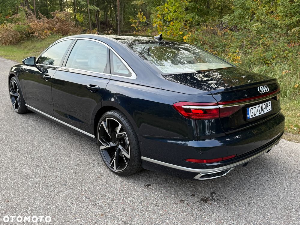 Audi A8 - 3