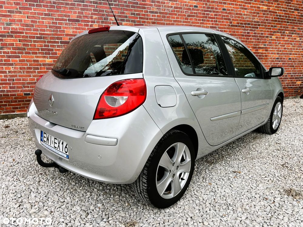 Renault Clio - 5